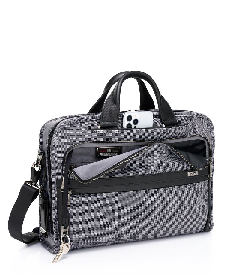 ALPHA X ORG PORTFOLIO BRIEF hi-res | TUMI
