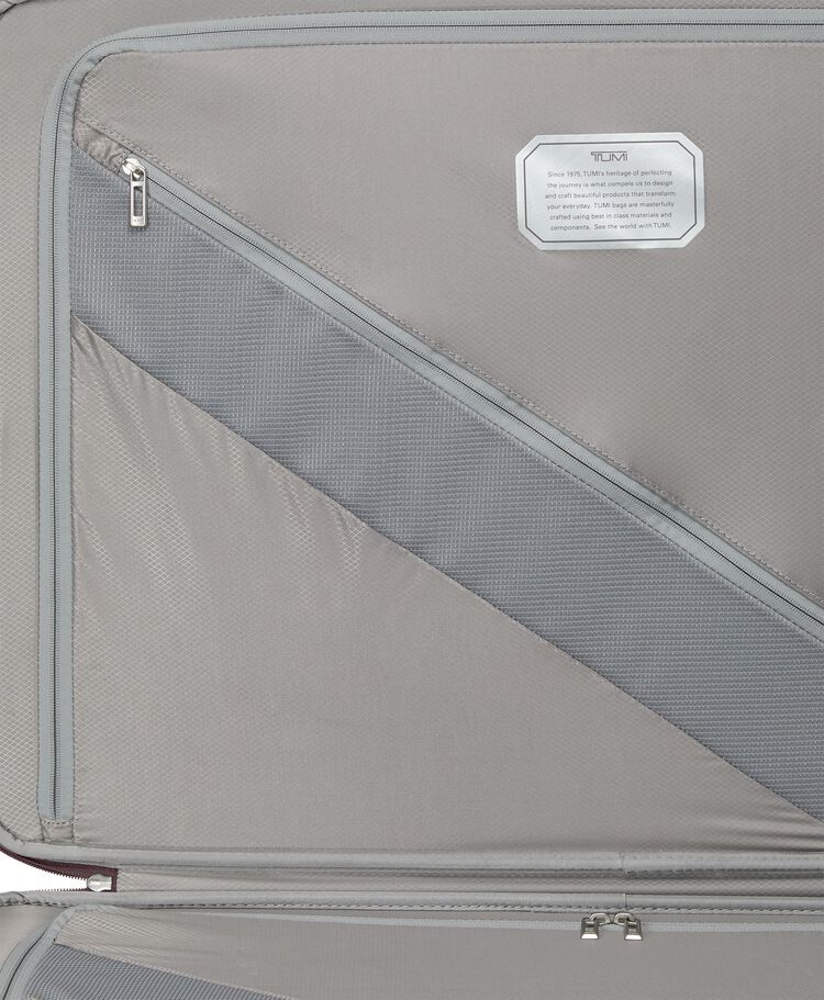 19 DEGREE LITE Extended Trip 4 Wheeled Packing Case  hi-res | TUMI