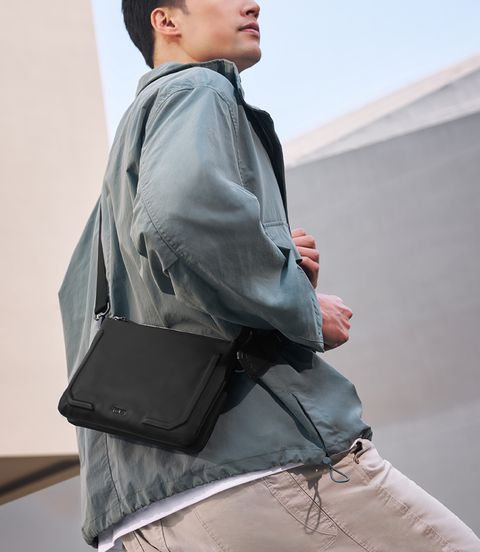 TUMI HARRISON Bardin Clutch  lifestyle | TUMI