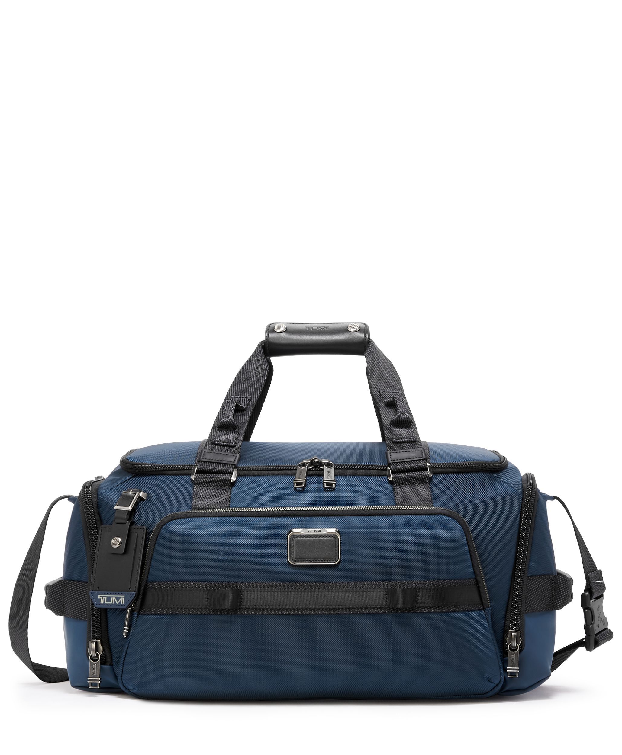 Tumi alpha 2025 duffel bag