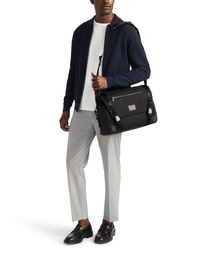 ALPHA BRAVO Roadstead Messenger  hi-res | TUMI