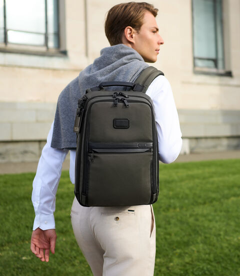 ALPHA Slim Backpack lifestyle | TUMI