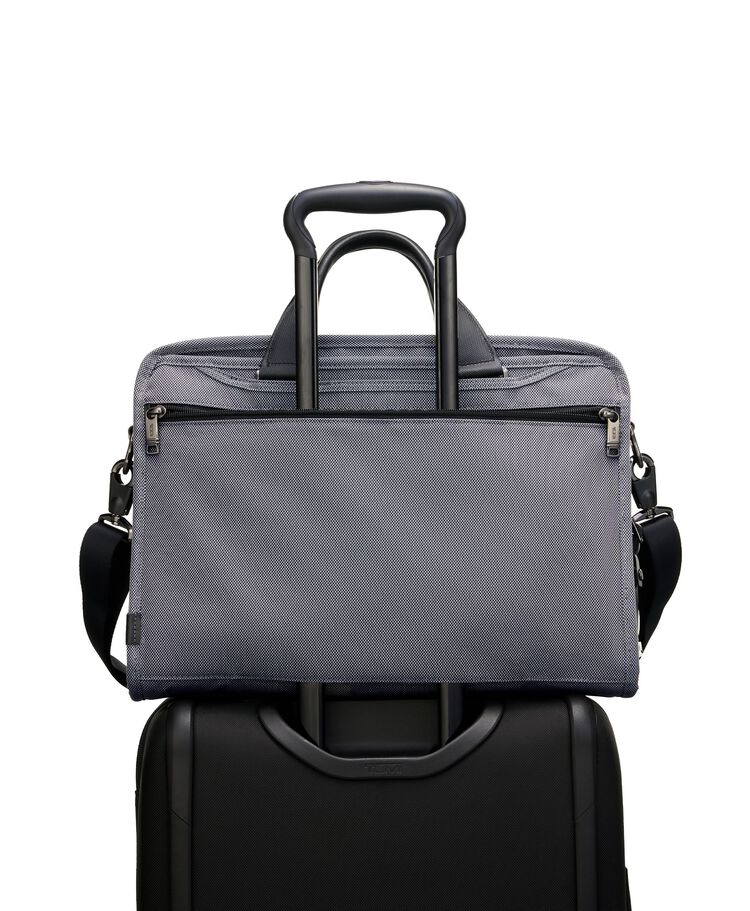 ALPHA X ORG PORTFOLIO BRIEF hi-res | TUMI