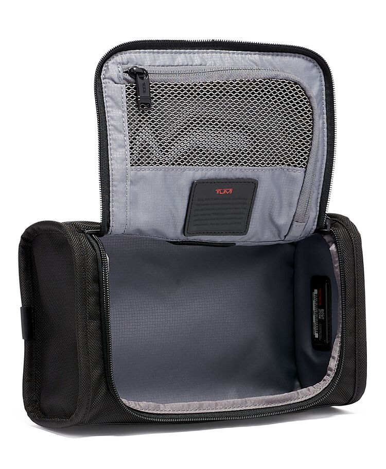 ALPHA Travel Kit hi-res | TUMI