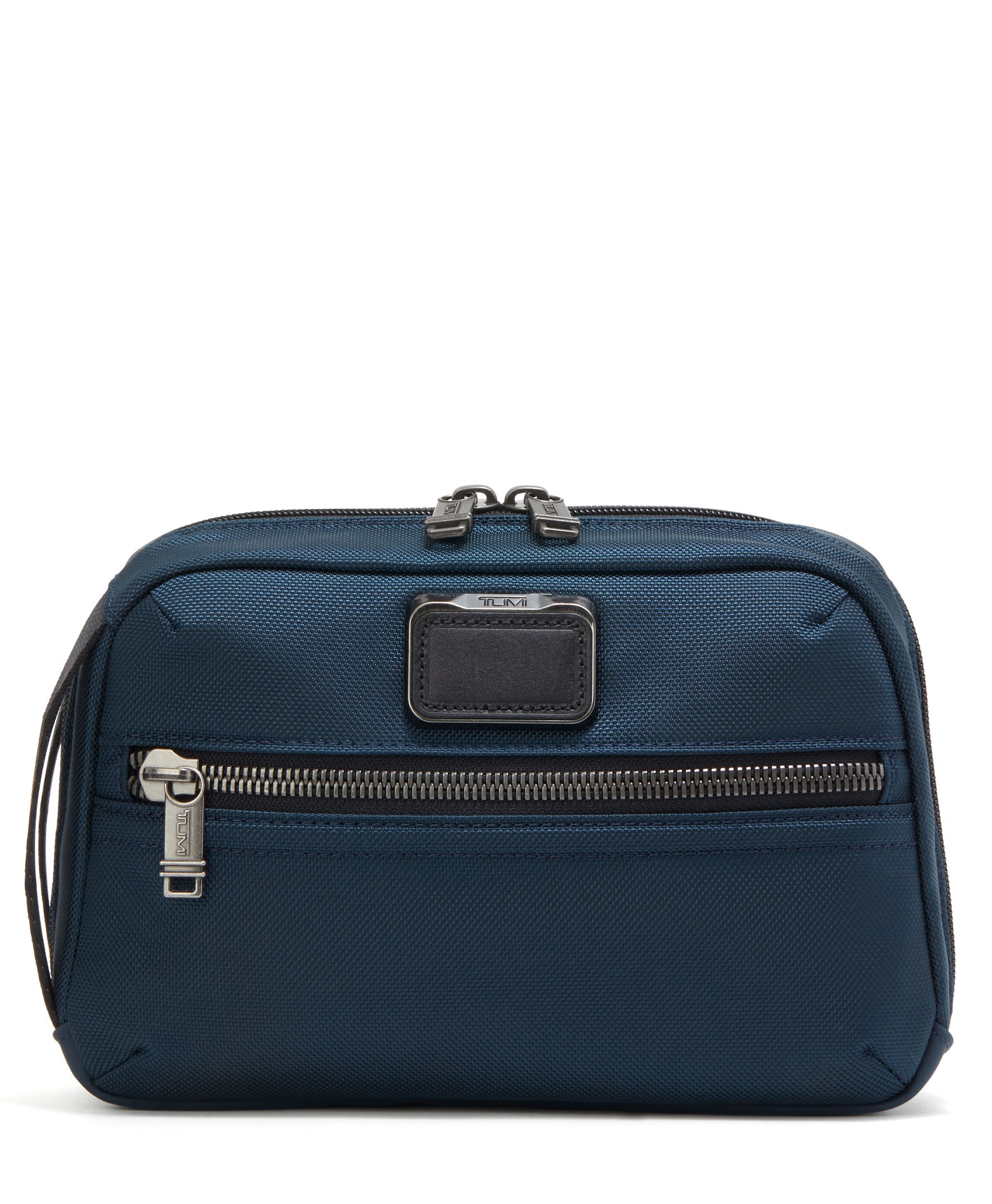 Tumi small kit online