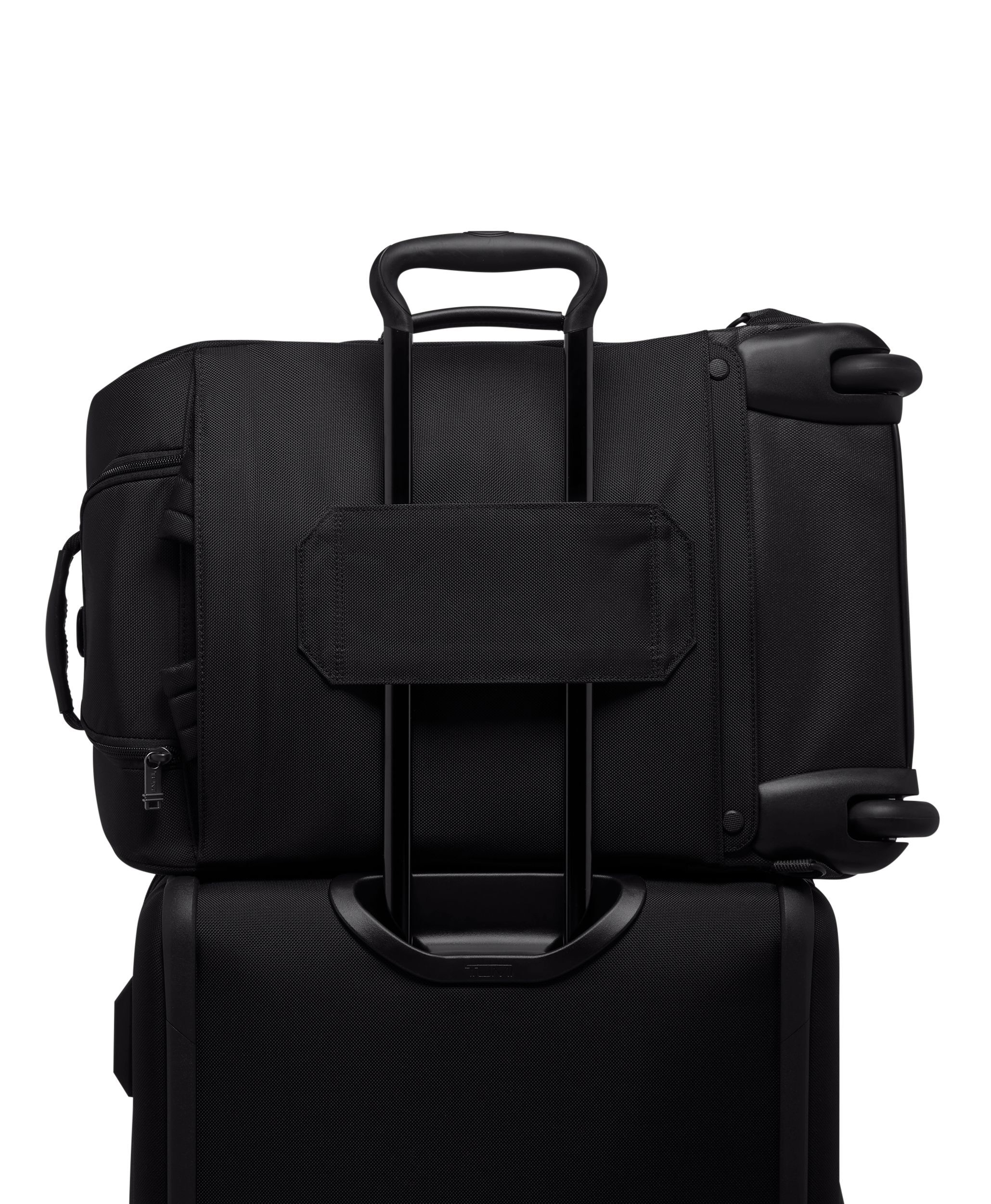 Tumi ALPHA BRAVO WHEELED DUFFEL C O TUMI Australia