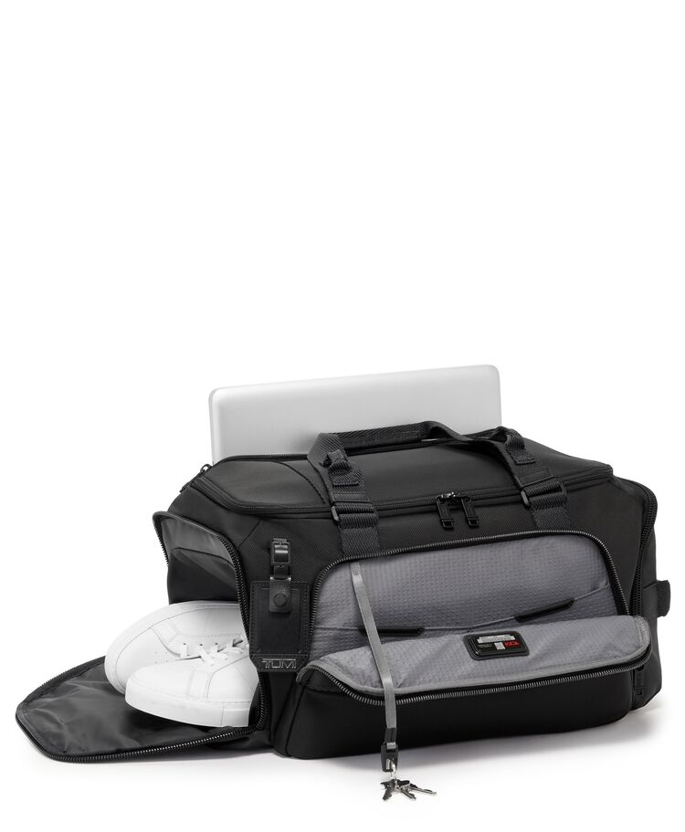 ALPHA BRAVO Mason Duffel hi-res | TUMI