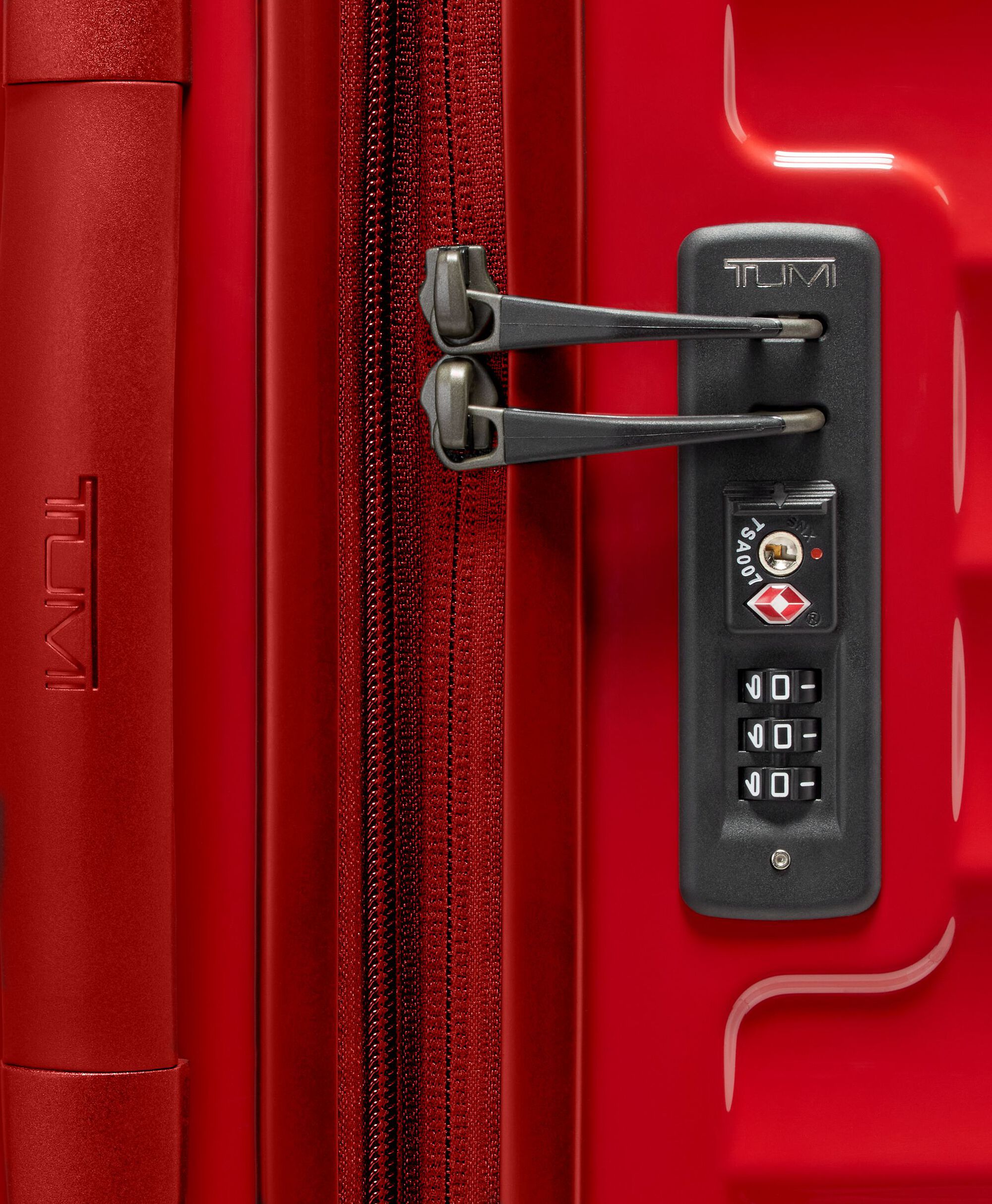 Tumi 19 DEGREE EXTENDED TRIP EXPANDABLE 4 WHEELED PACKING CASE TUMI