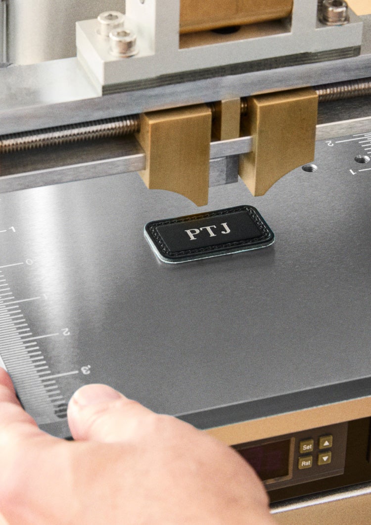 202601_gifting-monogram